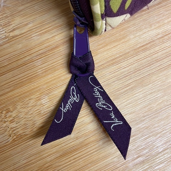 VERA BRADLEY // PLUM CRAZY Zippy Quilted Cloth Accordion Wallet EUC - Picture 3 of 9